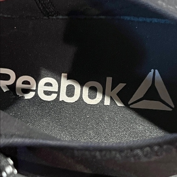 Reebok Black and White Women’s Sneakers Size 9.5 Athletic Comfy - Picture 11 of 13